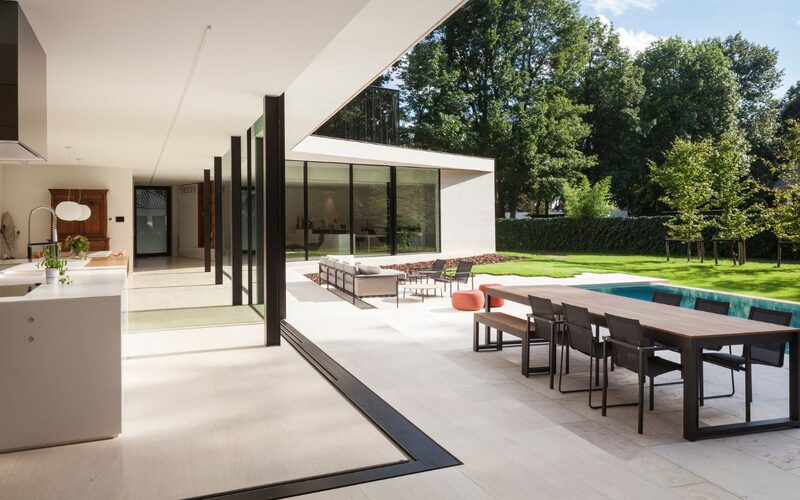 Open corner sliding doors - Sundale Avenue - IQ Glass International