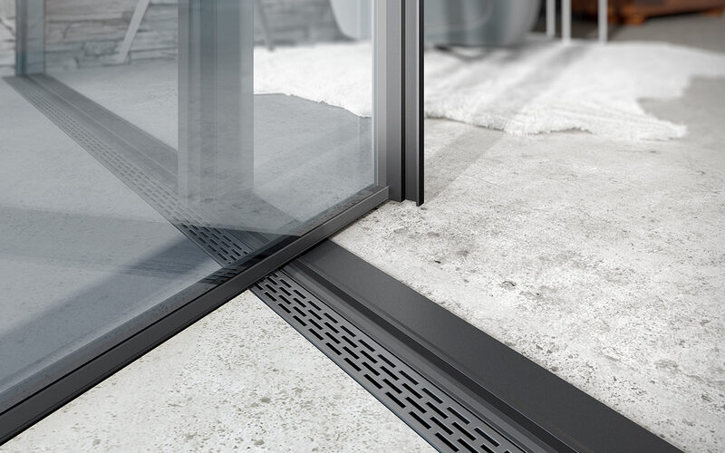 Glass pivot doors - IQ Glass International